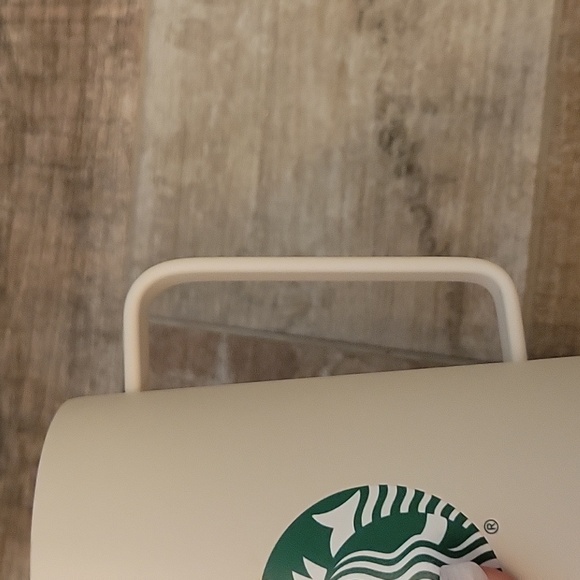 Starbucks 32oz White Metal Cold Cup With Handle NWOT - Picture 7 of 7